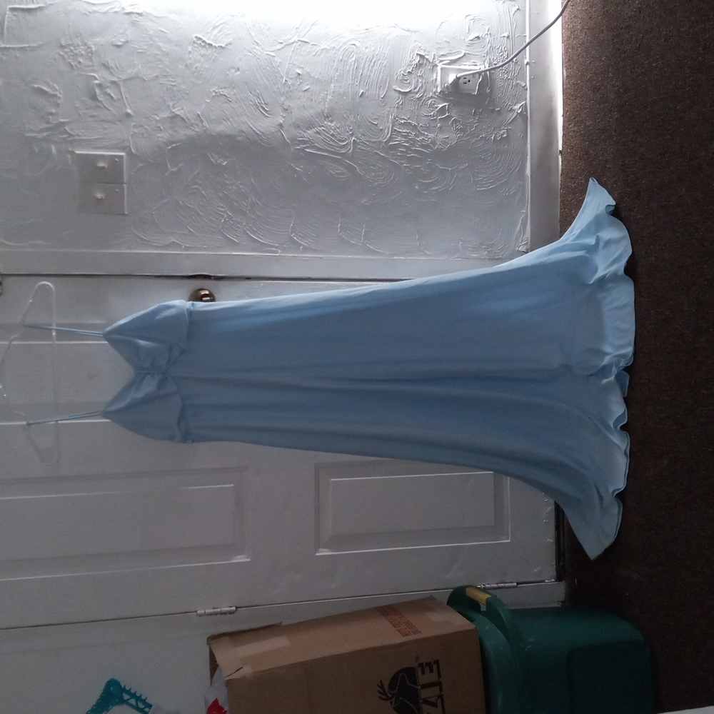 Montgomery Ward spaghetti strap prom dress baby blue it's a large